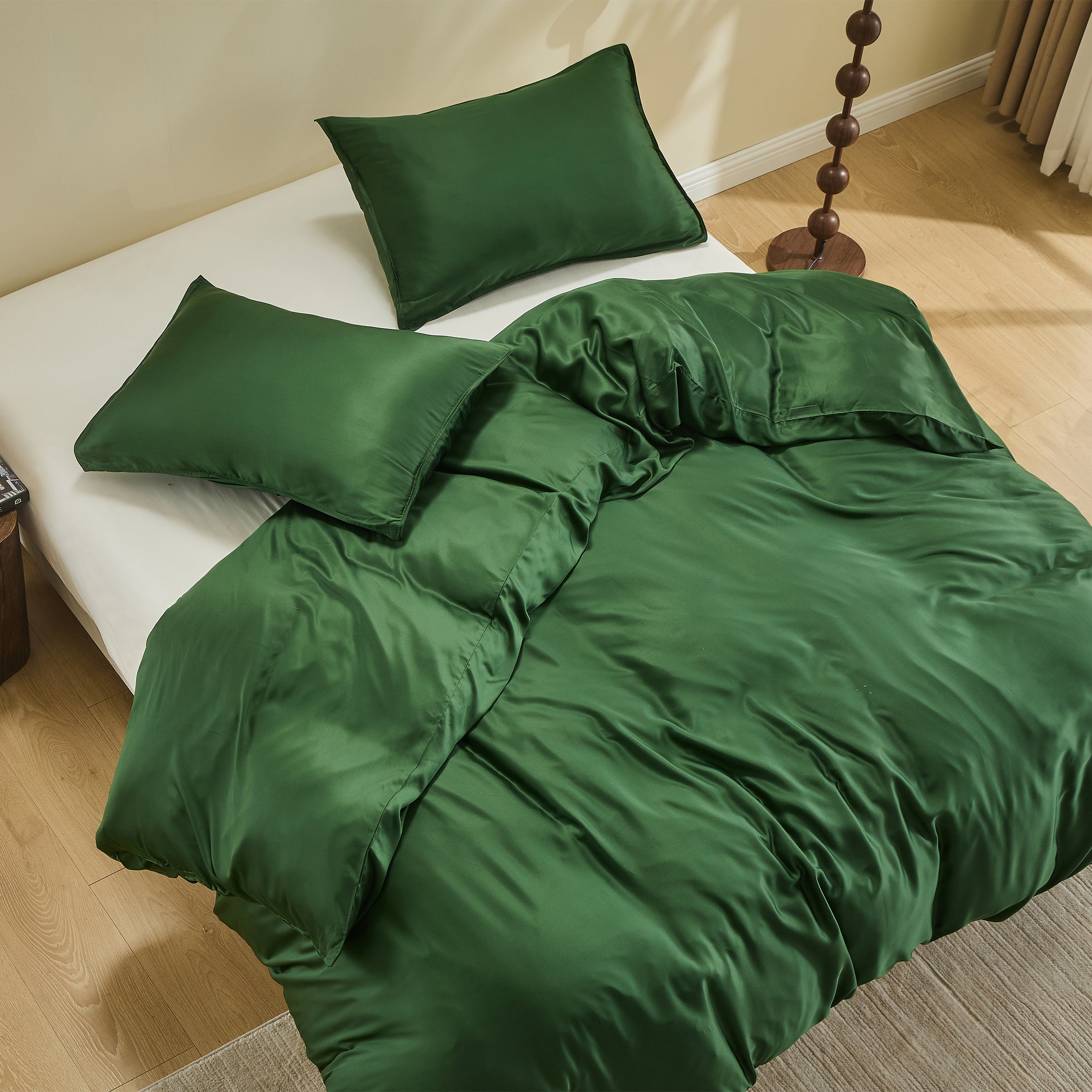 #color_dark green