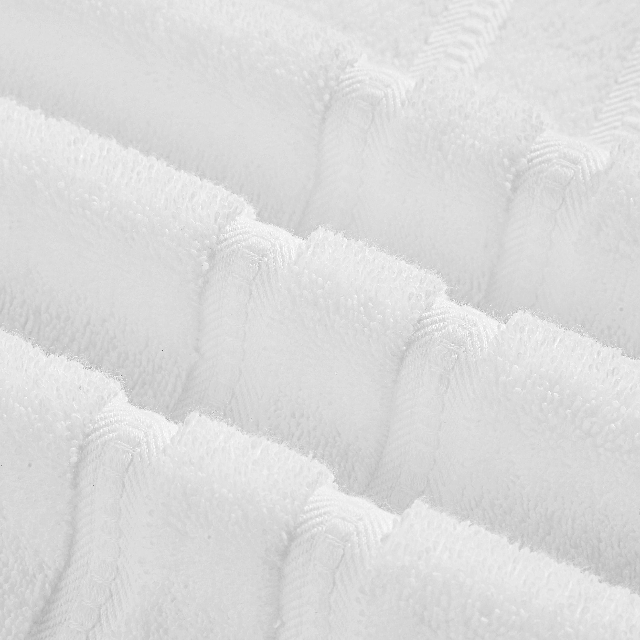 #color_White