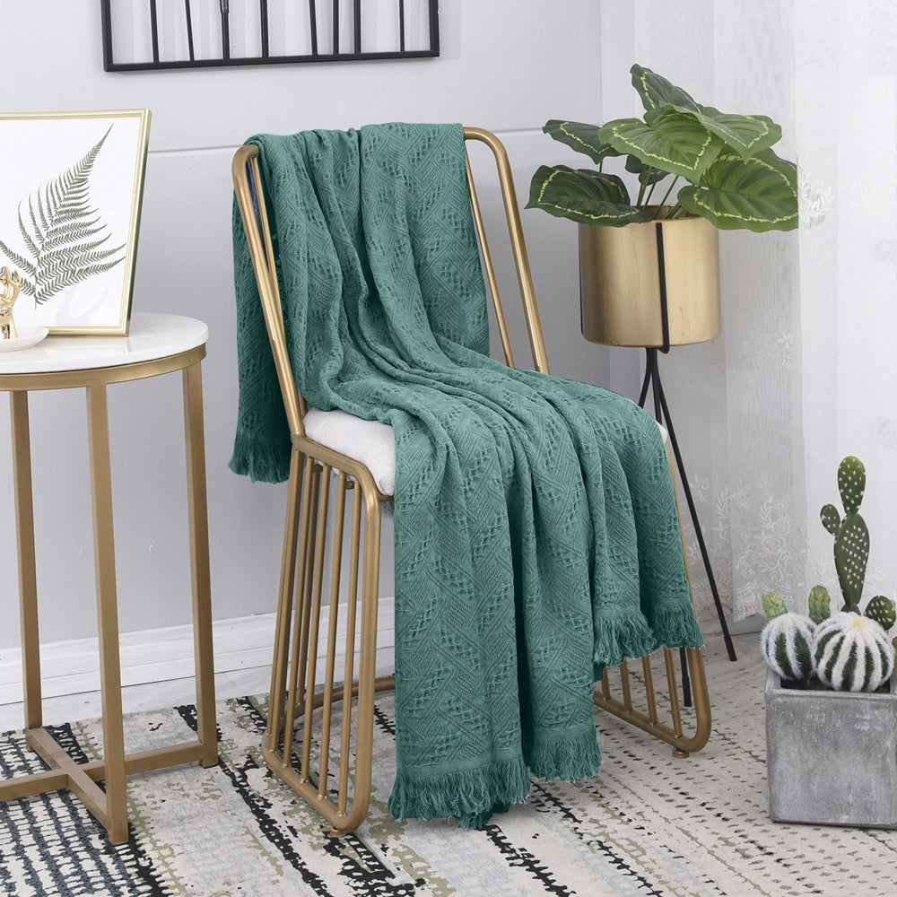 #color_dark green