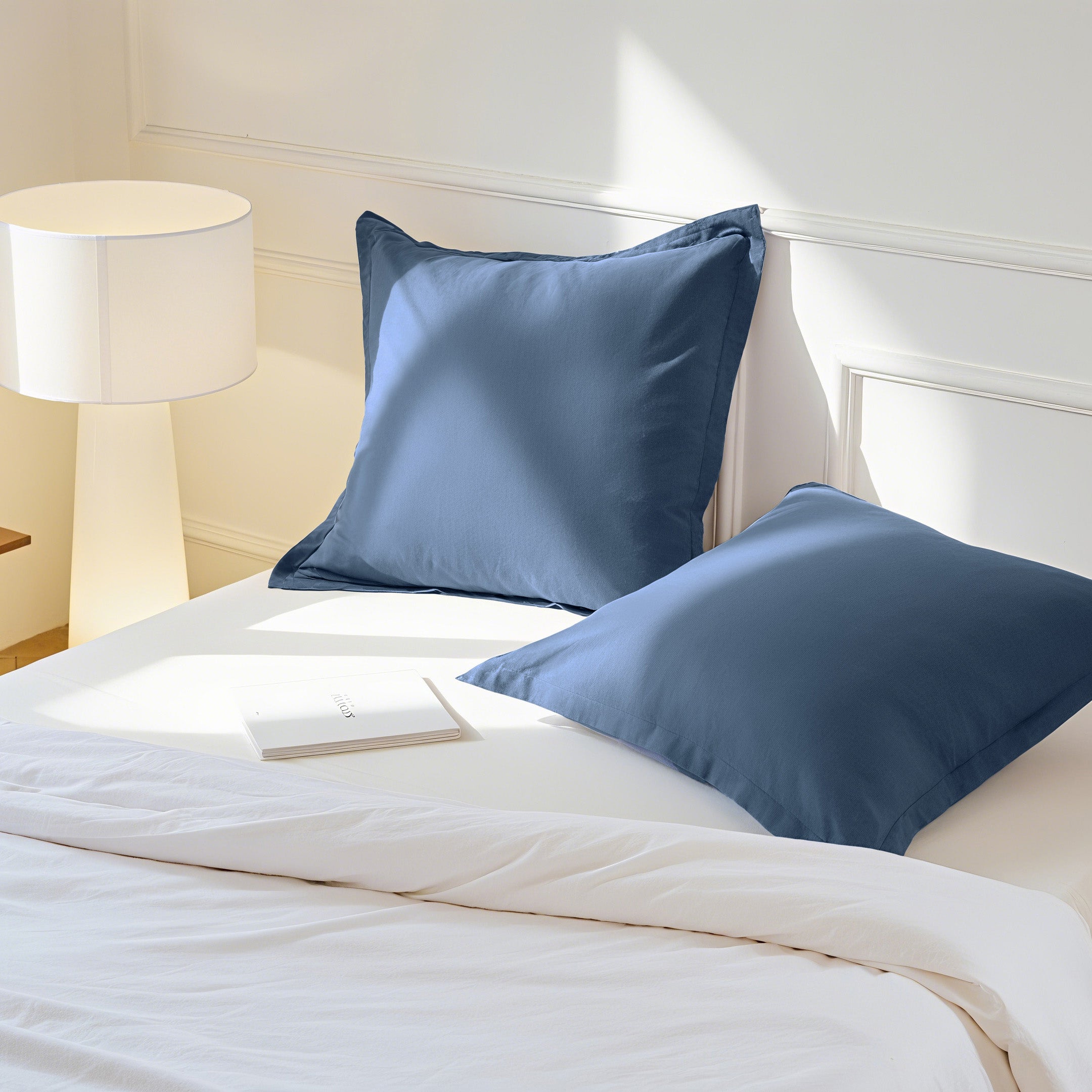 #color_navy blue