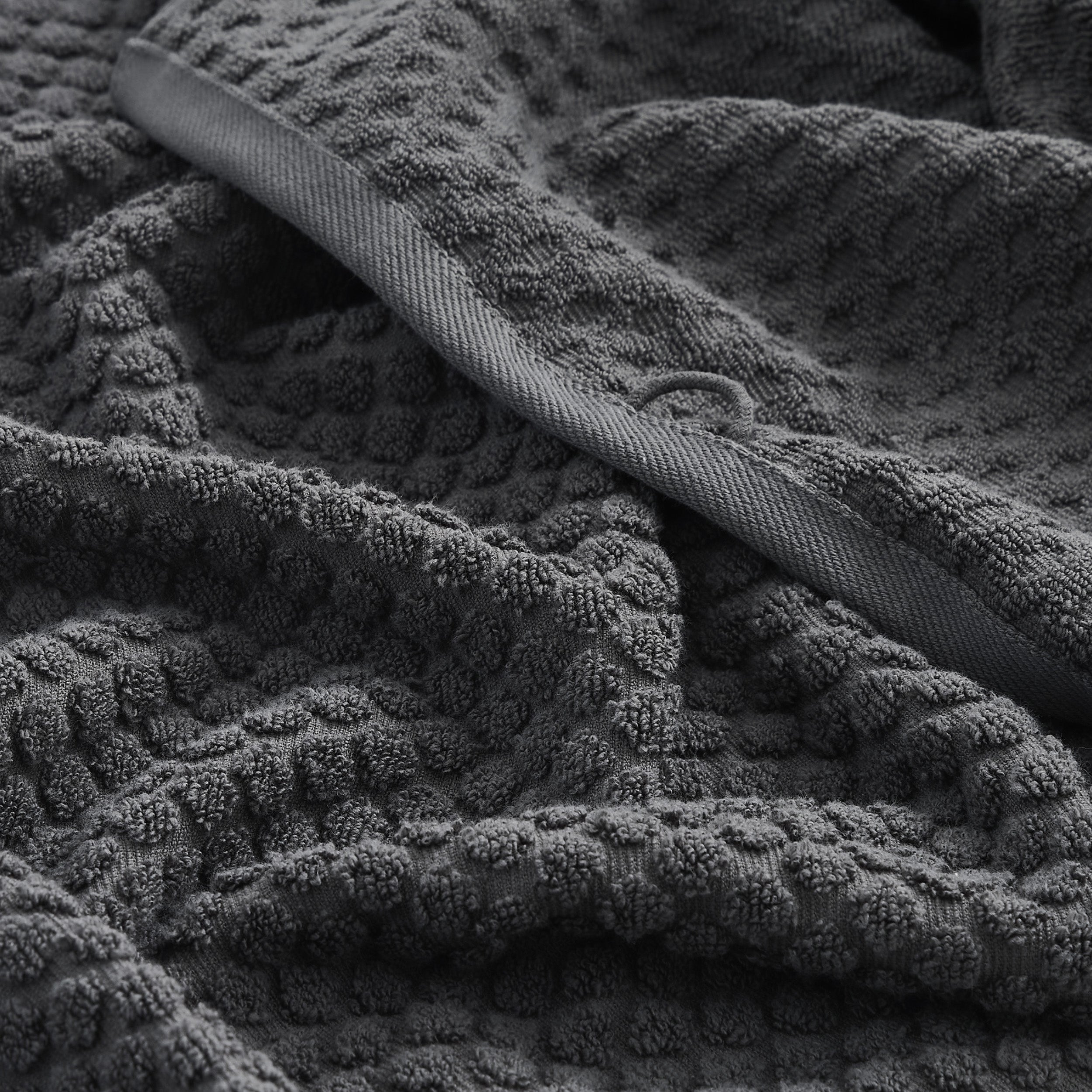 #color_dark grey