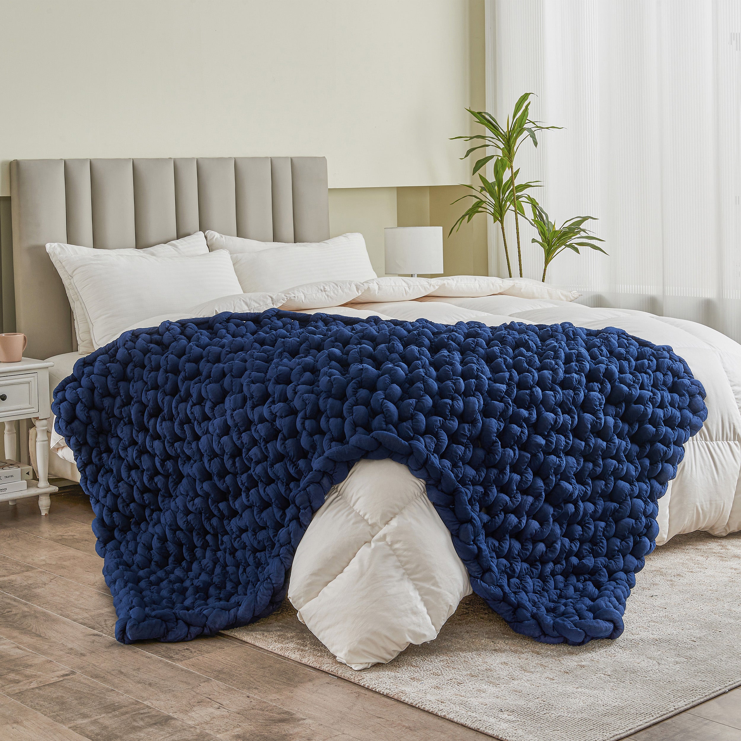 #color_navy blue