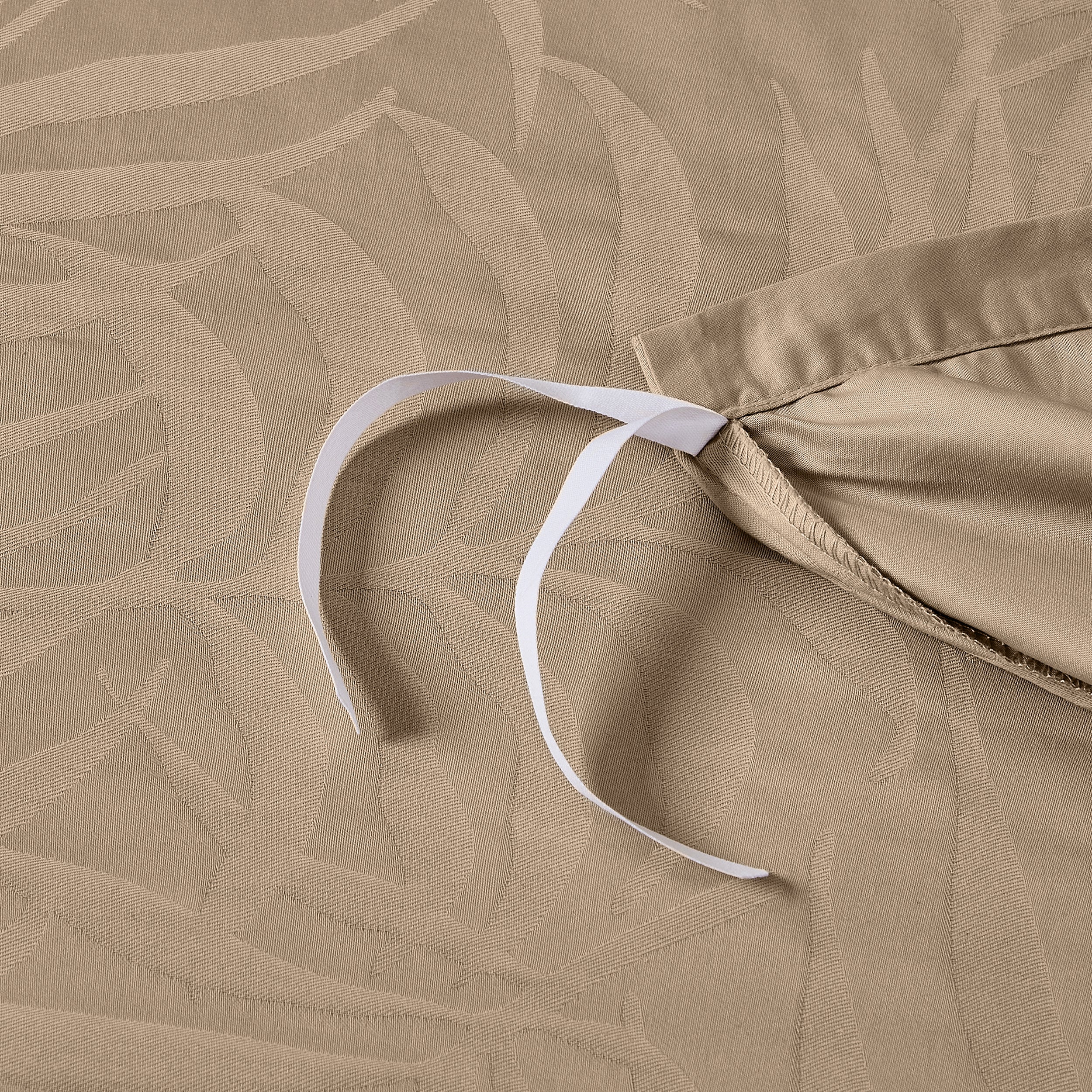 #color_Sandy Beige