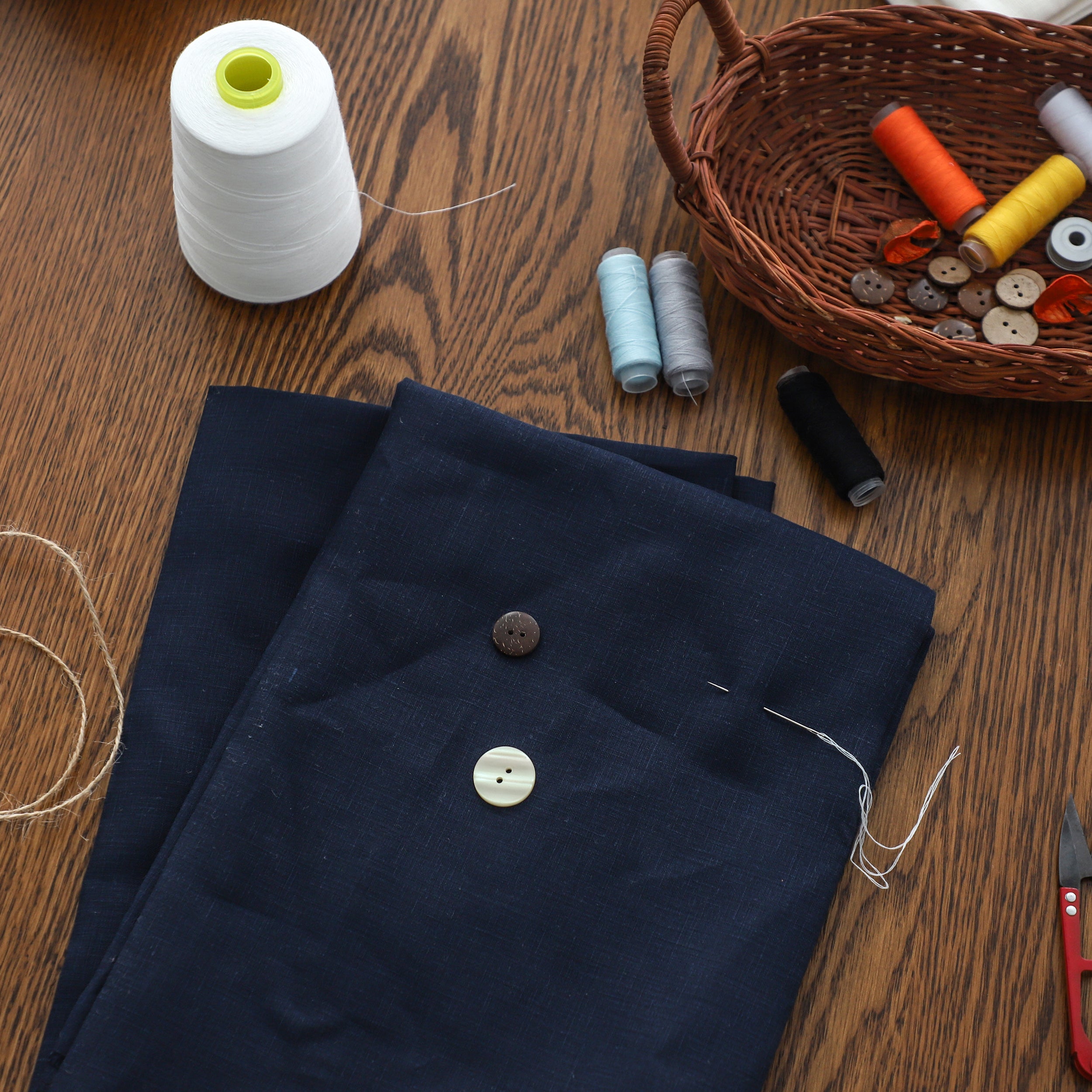 #color_navy