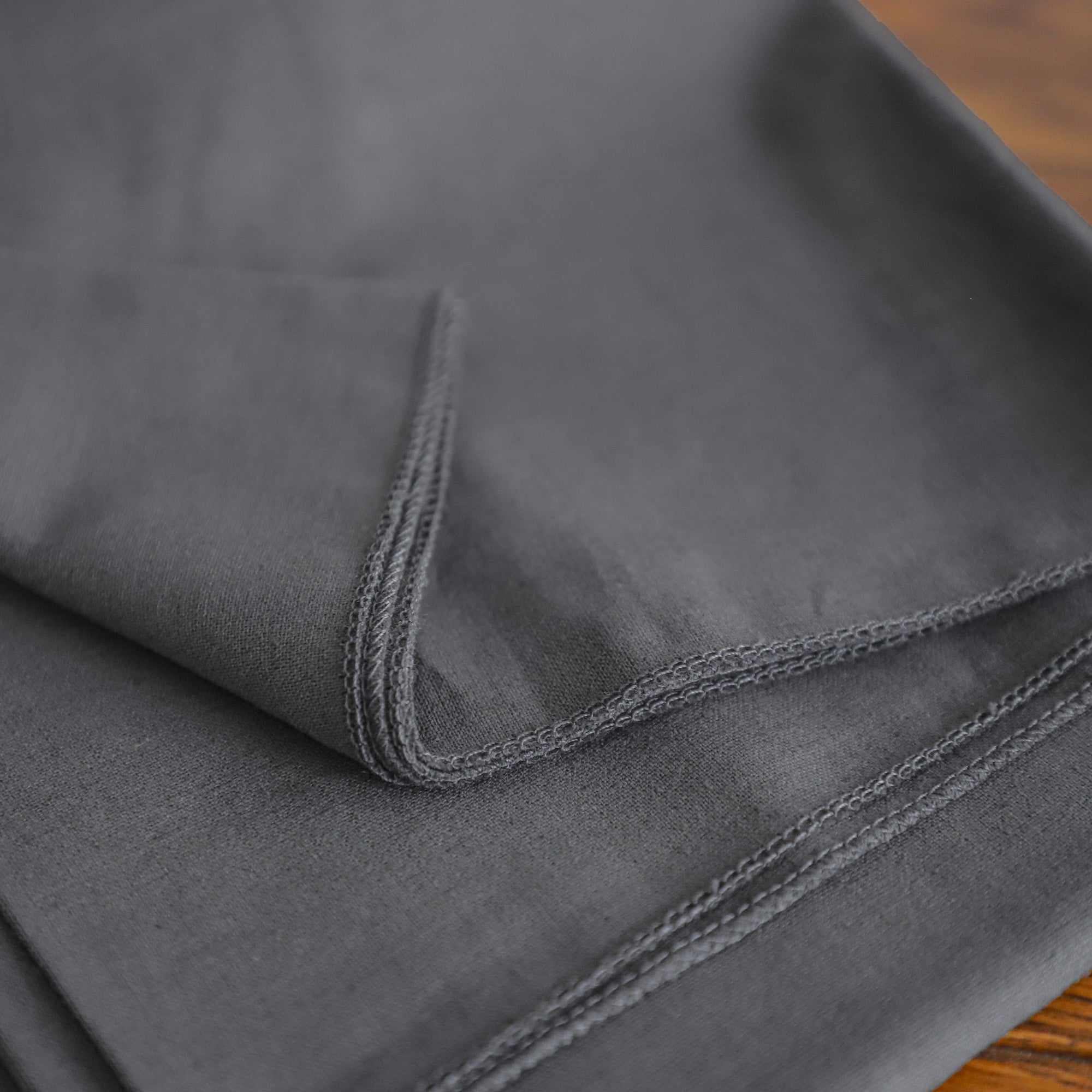 #color_dark grey