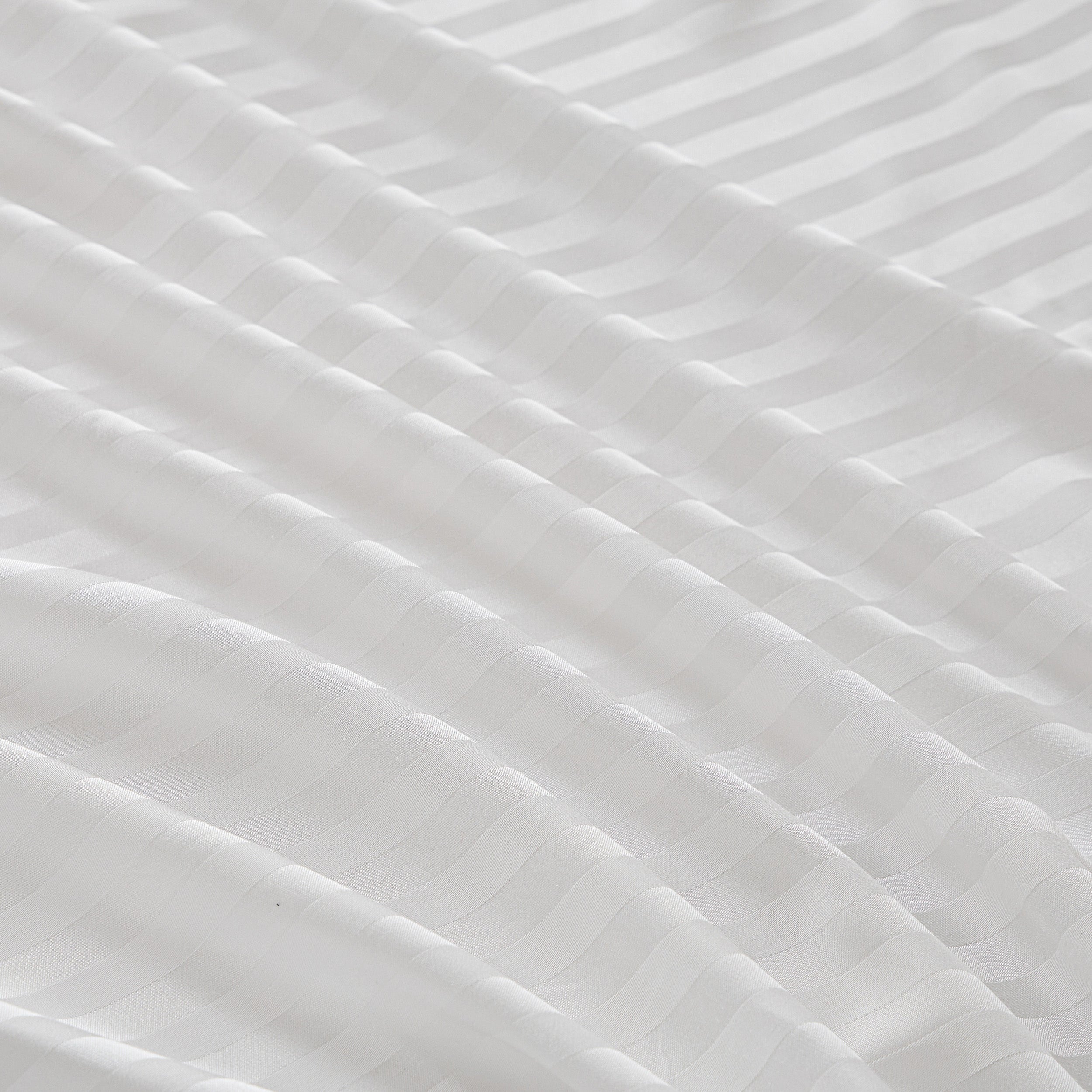 #color_white